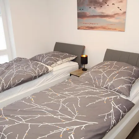 Luetten Uttied شقة Krummhörn